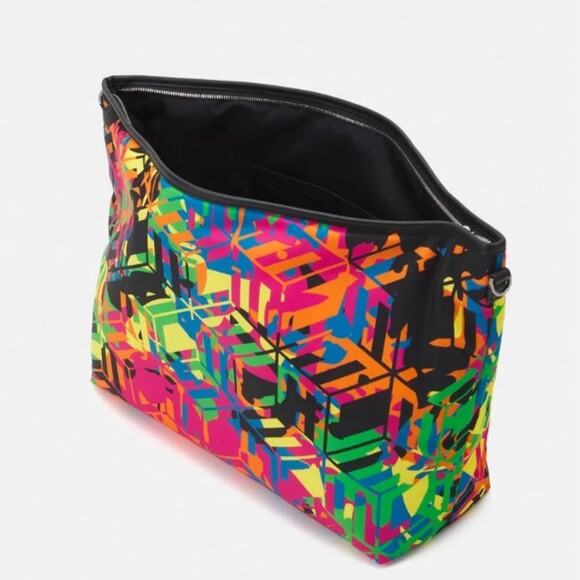 MCM Multicolor Geometric Clutch - Picture 1 of 8